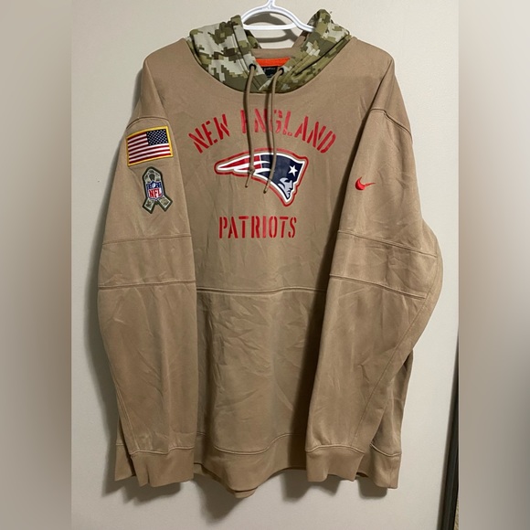 Nike | Sweaters | Nike Nfl Football New England Patriots Salute To Service  Mens Sweatshirt 3xl | Poshmark